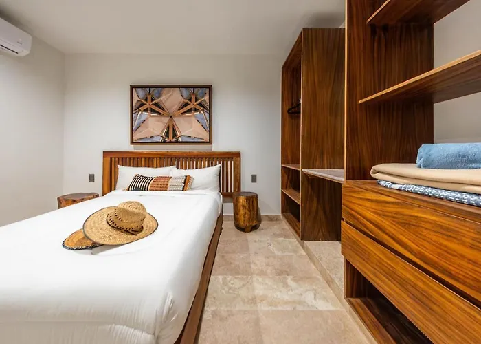 2 Bedroom With Direct Walk-out To Pool, Sauna, And Gym Apartment Tulum