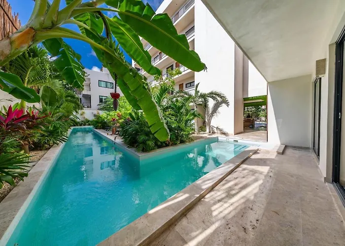 2 Bedroom With Direct Walk-out To Pool, Sauna, And Gym Tulum