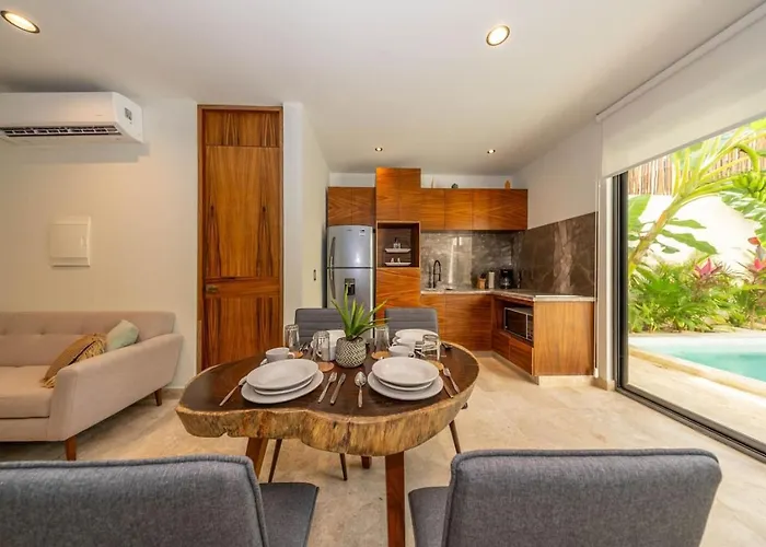 Apartment 2 Bedroom With Direct Walk-out To Pool, Sauna, And Gym Tulum